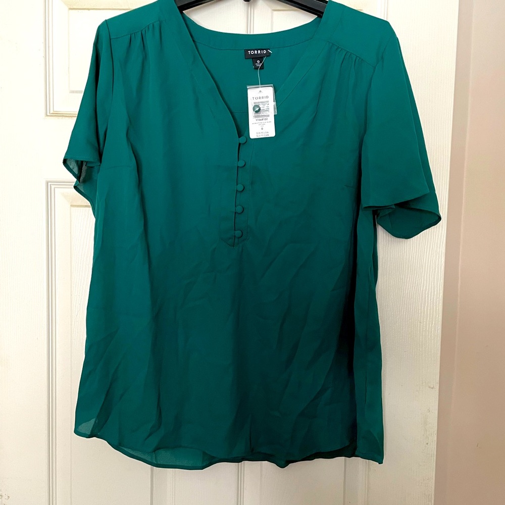 Torrid top, NWT, size 0